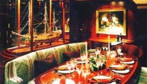 JULIET - Dining Area